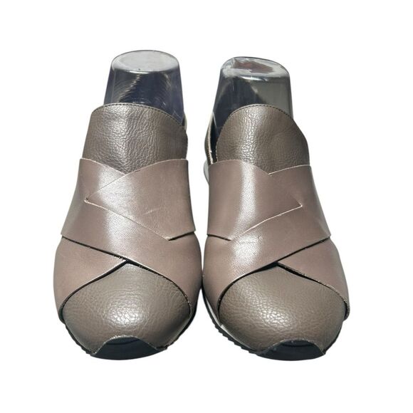 Calvin Klein Brown Casual Slip On Comfort Shoe Size 8.5 Work Athletic Career - Picture 4 of 11